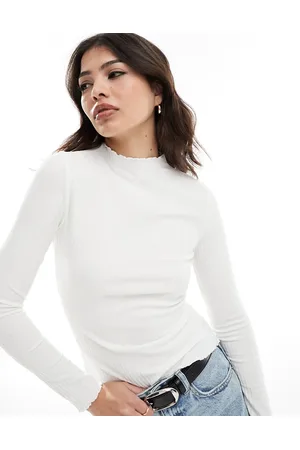 ONLY Lettuce edge high neck ribbed top in