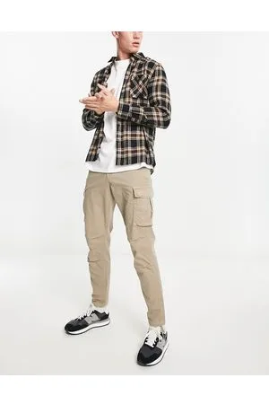 JACK & JONES Intelligence loose fit washed cargo pants in beige-Neutral