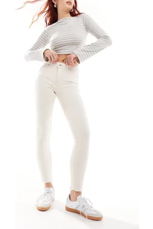 ONLY Blush skinny jeans with frayed hem in -White