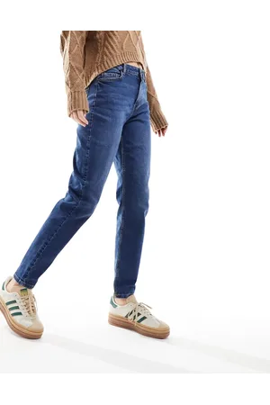 Pieces® Kesia mom jeans in