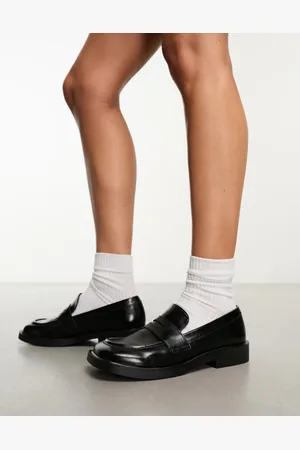 Pull&Bear Square toe loafers in