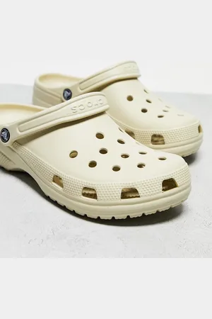 Crocs Unisex classic clogs in bone