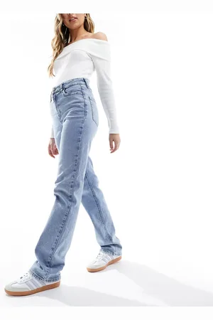 Pieces® Kelly high waisted straight leg jeans in