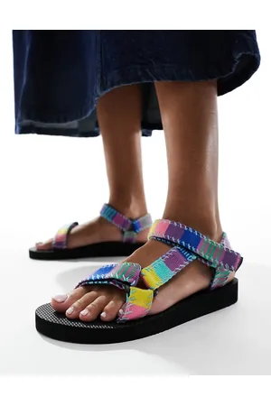 Arizona Love Trekky patchwork print sandals in
