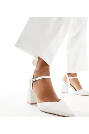 Be Mine Bridal Frankie embellished heeled shoes in -White