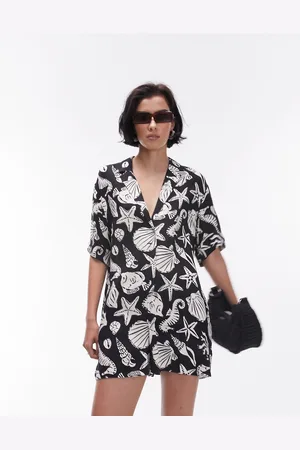 Topshop Button down romper in shell print-Multi