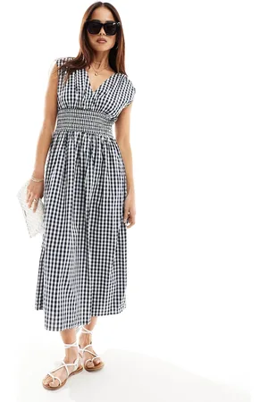 Y.A.S Shirred waist v neck midi dress in navy gingham-Multi