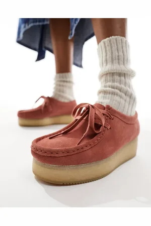 Clarks Wallacraft Bee shoes in terracotta suede