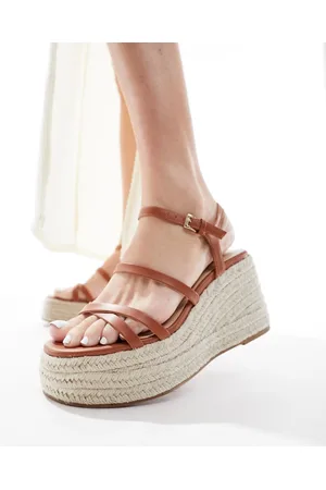Schuh Exclusive Vienna strappy espadrille wedges in -Brown
