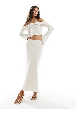 Pretty Lavish Textured midaxi skirt in (part of a set)-White