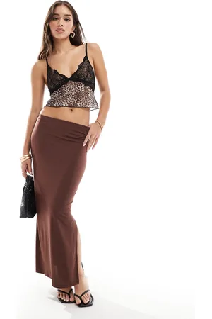 New Look Side split midi skirt in dark