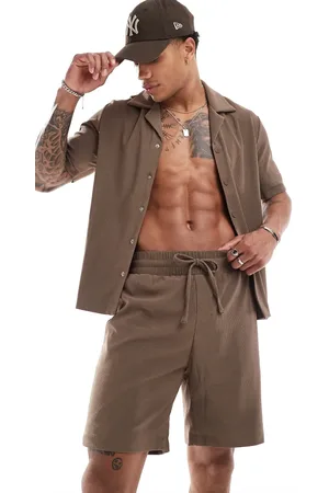 The Couture Club Rib textured short sleeve shirt in (part of a set)