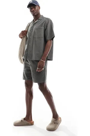 Only & Sons Pull on fine cord shorts in grey (part of a set)