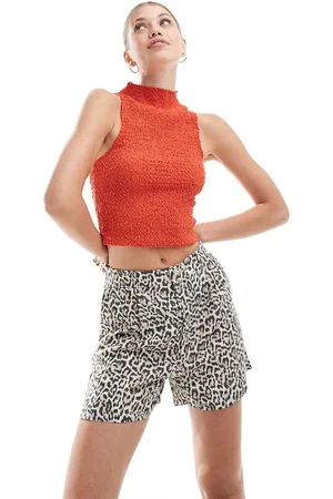 Stradivarius Linen blend pull on shorts in leopard