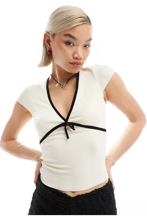 Glamorous V neck pointelle rib top with black contrast ribbon and bow-White