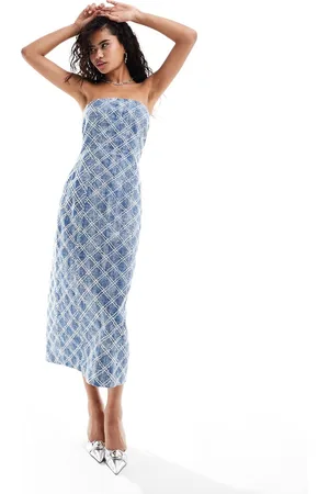 Amy Lynn Textured bandeau midi dress in midwash blue
