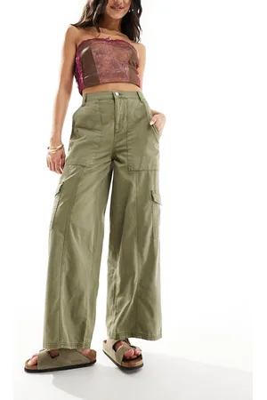 New Look Wide leg cargo pants in -Green