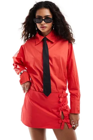 Lioness Shirt with black tie in red (part of a set)