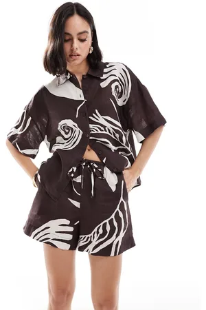 & OTHER STORIES Linen shorts with drawstring waist in bold abstract (part of a set)-Multi