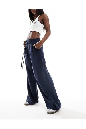 Y.A.S Premium soft touch wide leg pants with tie waist in navy-Blue