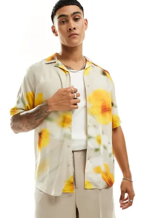 Only & Sons Revere collar viscose shirt with blurred floral print in beige-Neutral