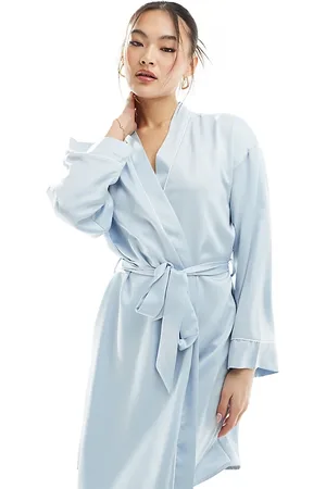 Loungeable Bridesmaid satin kimono in