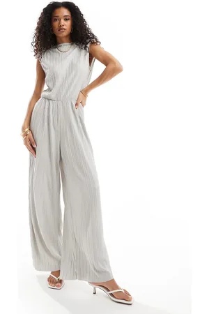 VERO MODA High neck sleeveless plisse jumpsuit in