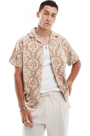 JACK & JONES Premium revere collar jacquard shirt in tan-Neutral