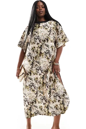 ASOS ASOS DESIGN Curve satin oversized midi t-shirt dress in -Multi