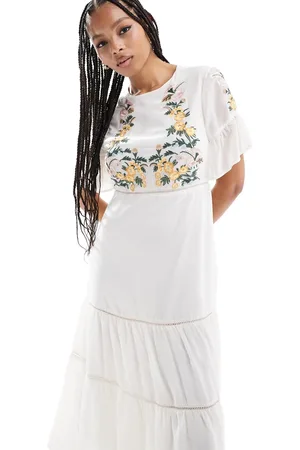 HOPE & IVY Maxi dress with embroidery in -White