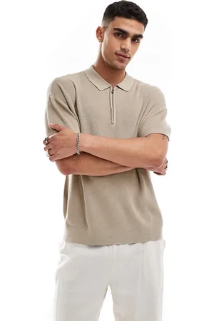 New Look 1/4 zip short sleeve knitted polo in beige-Neutral