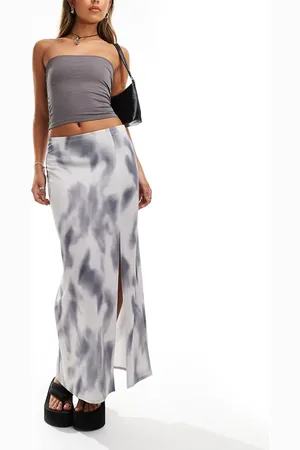 Monki Slim maxi skirt in grey soft tie dye