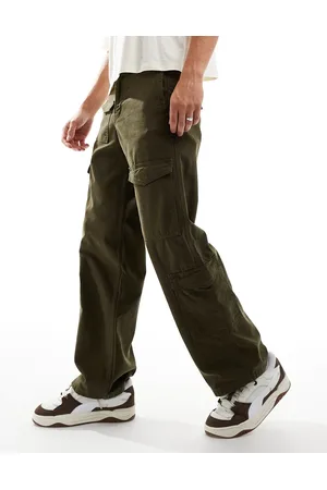 JACK & JONES Loose fit multi pocket cargo pants in khaki-Green