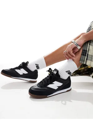 New Balance Rc42 trainers in