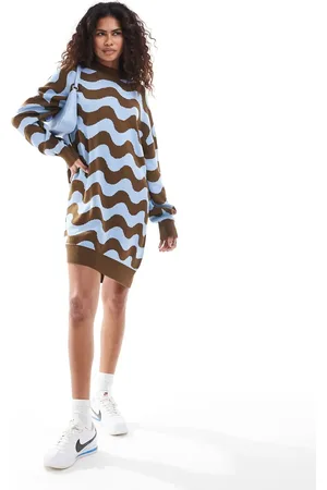 Monki Oversized knitted mini dress in brown and blue wave pattern jacquard-Multi