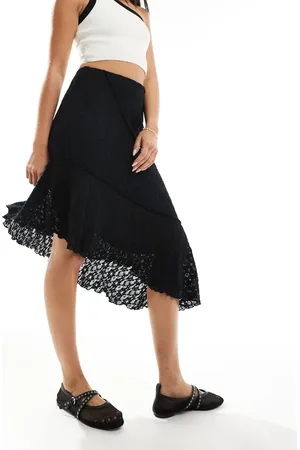 New Look Asymmetric midi lace skirt in