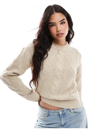 VILA Round neck cable knit jumper in cream-Neutral