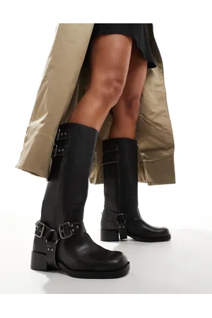 Stradivarius Buckle biker boots in