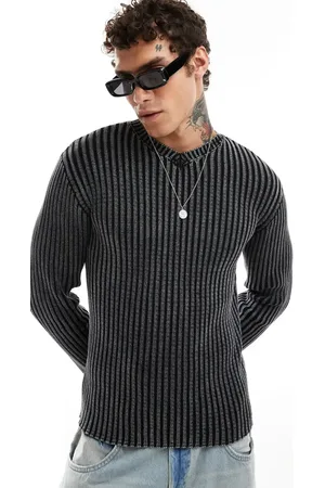 Weekday Morris slim v neck jumper in washed black
