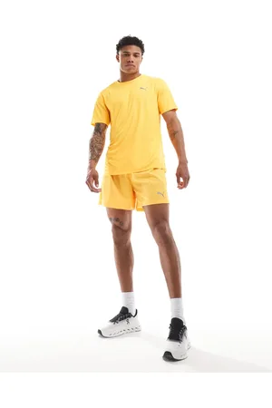 PUMA Run Favourite Velocity 5" shorts in sun stream