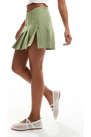 Bailey Rose Micro pleated mini skirt in avocado check-Green