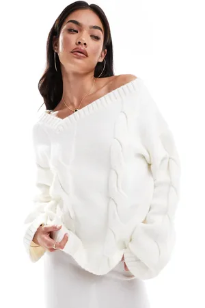 SNDYS Premium asymmetric v neck cable knit jumper in cream (part of a set)-White