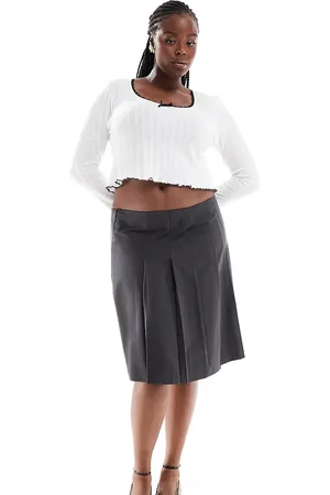 ASOS ASOS DESIGN Curve knee length tailored pleated midi skirt in