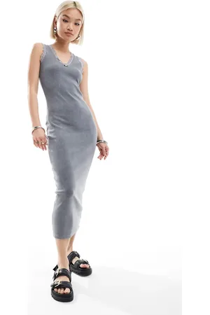 Daisy Street Scoop rib midi dress with lace trim and rosette in -Grey