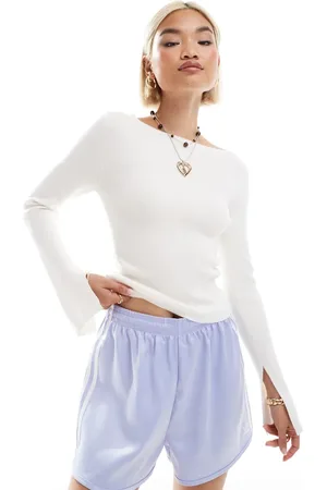 COLLUSION Ribbed slash neck fine gauge jumper in -White