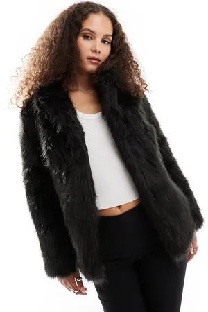 Lioness Faux fur coat in black