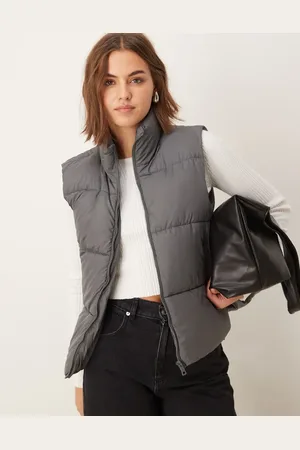 New Look Cropped vest in