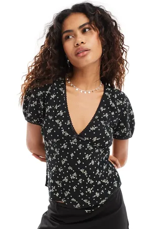 Motel Elvita floral v-neck blouse in black