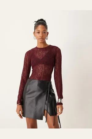 New Look Crew neck lace bodysuit in -Red
