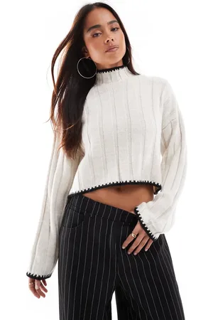 ONLY Contrast trim knitted cropped jumper in -Neutral